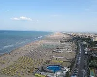 click to zoom Beach in Rimini, Italy